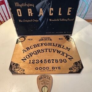 Rare William Fuld Mystifying Oracle Ouija Board with Planche and Box